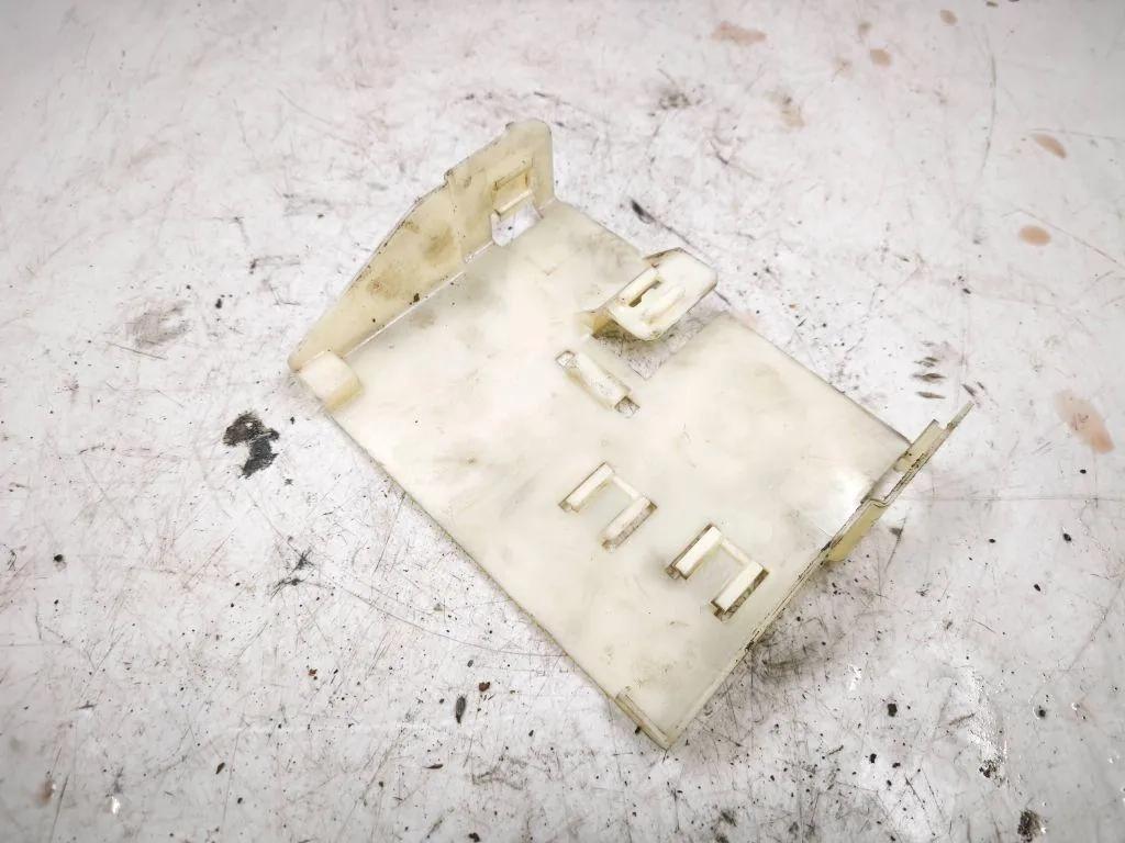 Andere Motorraumteile BMW 1 (E87) 118 i 58650910 7520902