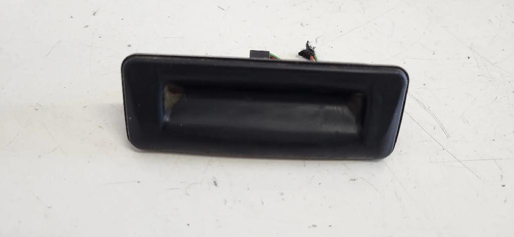 Heckklappenöffnungstaste SKODA FABIA II Combi (545) 1.6 TDI 5E0827566