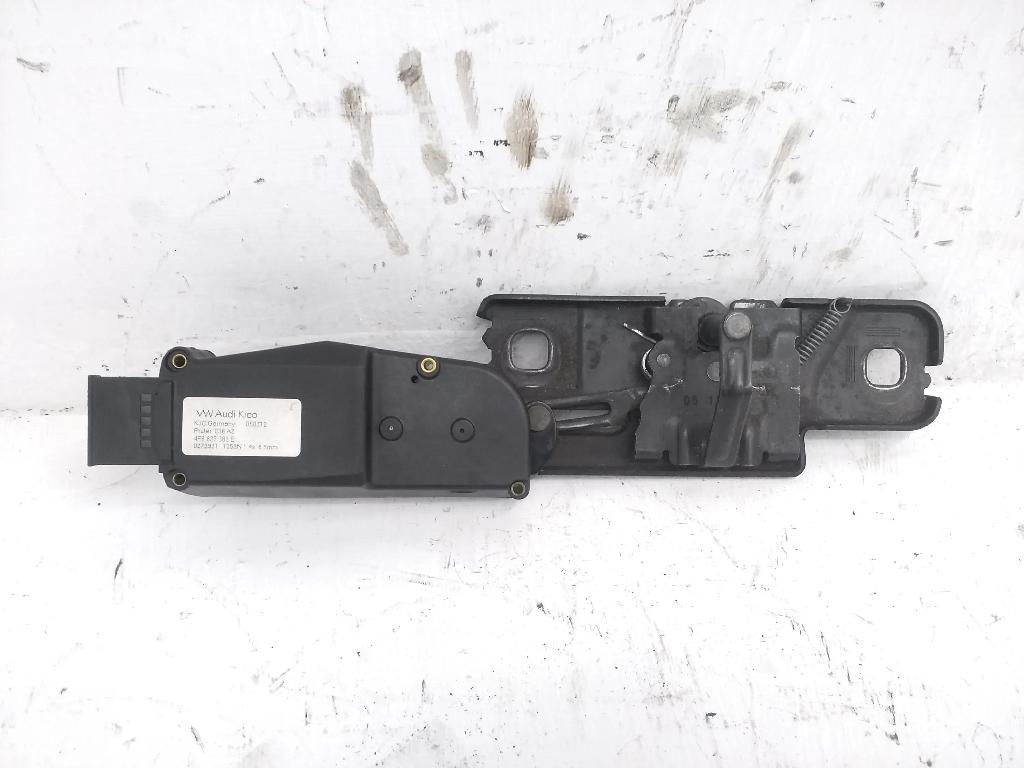 Türfeststeller Audi Q7 (4L) 4F9827383E