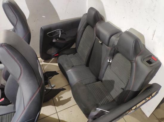Sitzgarnitur komplett Leder geteilt Mercedes-Benz CLA Coupe (C117) A1669006007 Bild Sitzgarnitur komplett Leder geteilt Mercedes-Benz CLA Coupe (C117) A1669006007