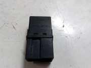 Relais Mitsubishi Carisma Stufenheck (DA0) MB953382