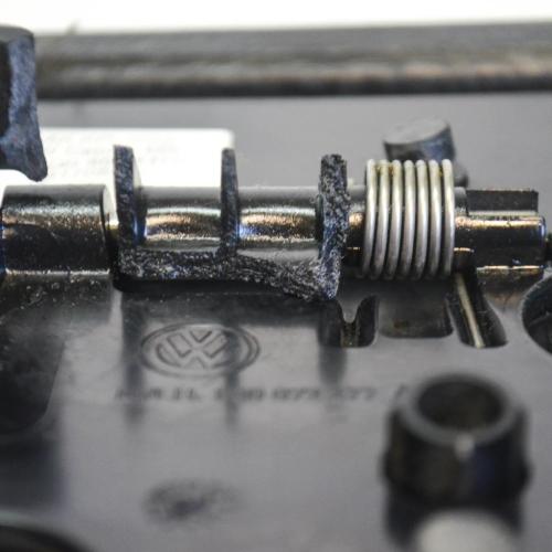 Andere Teile des Innenraums VW EOS (1F7, 1F8) 2.0 TDI 16V 1Q0868431C 1Q0872515A Bild Andere Teile des Innenraums VW EOS (1F7, 1F8) 2.0 TDI 16V 1Q0868431C 1Q0872515A