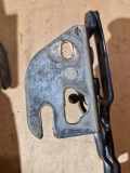 Heckklappescharnier links VW BORA (1J2) 1.9 TDI 3B5827302A