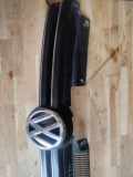 Vorderer oberer Gitter VW GOLF VI (5K1) 1.2 TSI 1K3853651A