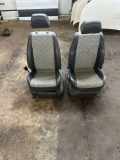 Sitz links vorne VW Caddy III Kasten (2KA) NOCOD