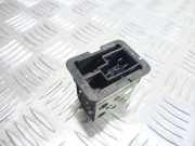 Relais für Lüfter Opel Zafira A (T98) 90559834