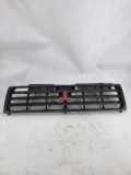 Gitter Grill vorne links MITSUBISHI PAJERO SPORT I (K7_, K9_) 2.5 TD (K94W)
