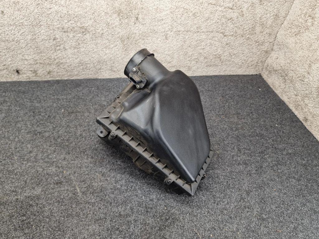 Luftfilterkasten BMW 5 Touring (G31) 530 i 8570107