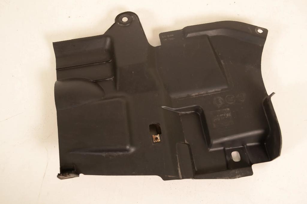 Unterbodenabdeckung links ALFA ROMEO GIULIETTA (940_) 2.0 JTDM 50518466 Bild Unterbodenabdeckung links ALFA ROMEO GIULIETTA (940_) 2.0 JTDM 50518466