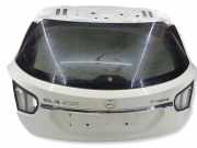 Heckklappe geschlossen Mercedes-Benz GLA (X156)