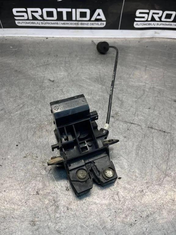 Heckklappenschloss MERCEDES-BENZ C (W203) C 180 Kompressor (203.046) A1717500085