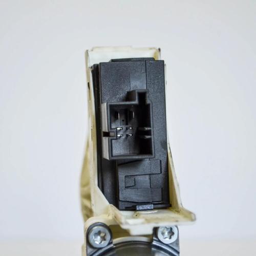 Fensterhebermotor vorne links AUDI A6 (4F2, C6) 3.0 TDI quattro 4F0959801D Bild Fensterhebermotor vorne links AUDI A6 (4F2, C6) 3.0 TDI quattro 4F0959801D