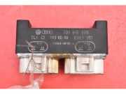 Relais für Klimaanlage VW Transporter T4 Fahrgestell () 701919506