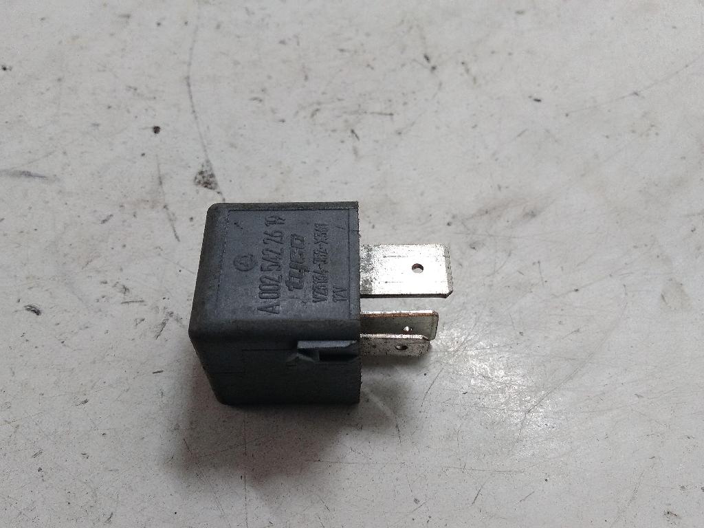Relais Mercedes-Benz Viano (W639) A0025422619