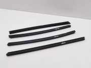 Türgummi rechts vorne Maserati Ghibli III ()