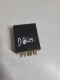 Relais MERCEDES-BENZ C (W202) C 180 (202.018) 893690000