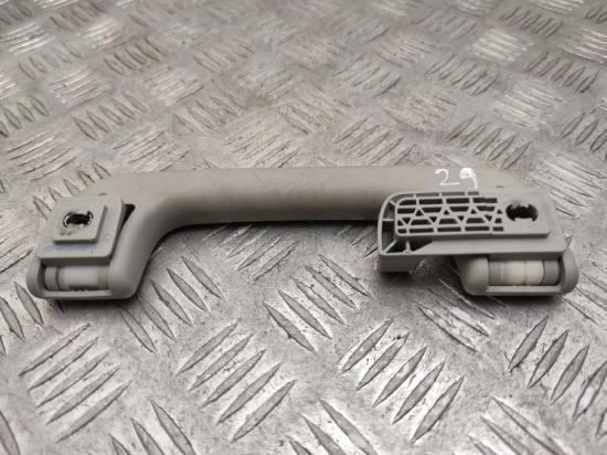 Dachgriff hinten rechts AUDI A8 D4 (4H_) 3.0 TDI quattro 4H0857607B 4H0857608A Bild Dachgriff hinten rechts AUDI A8 D4 (4H_) 3.0 TDI quattro 4H0857607B 4H0857608A