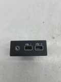 USB RENAULT CLIO V (B7_) 1.3 TCe 130 (B7MF) 33352438