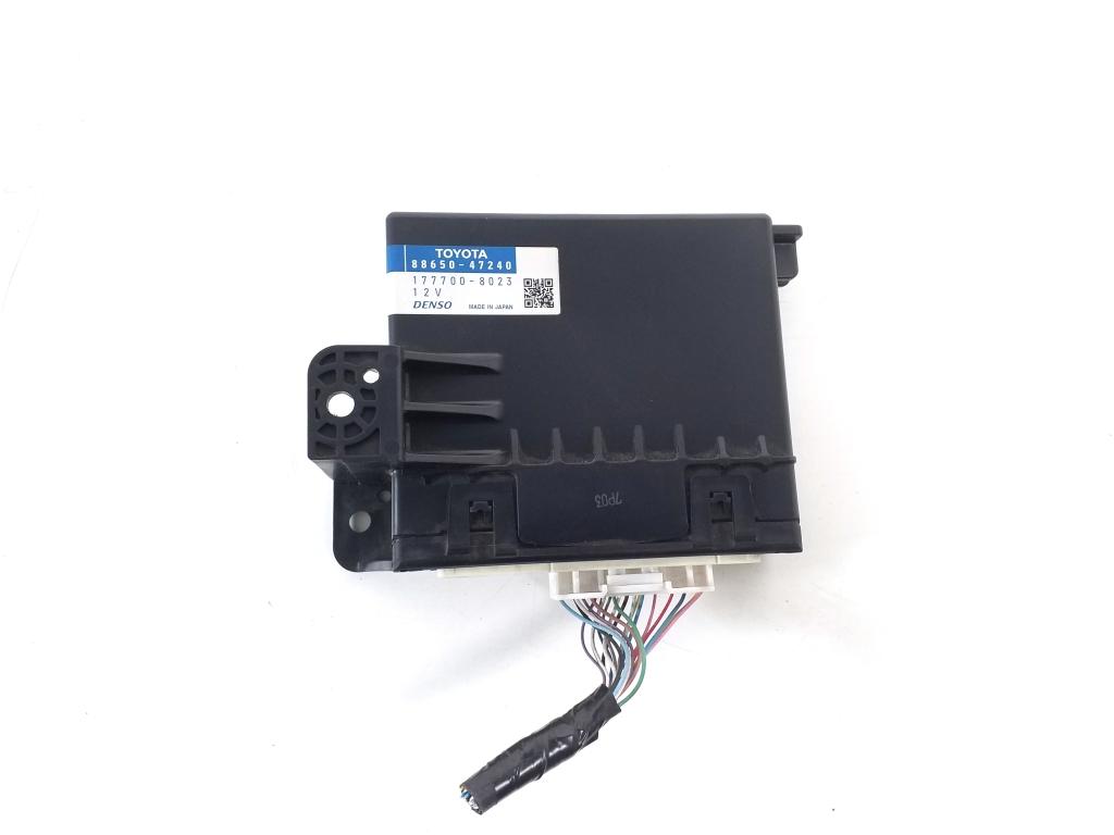 Andere Steuergeräte TOYOTA PRIUS PLUS (_W4_) 1.8 Hybrid (ZVW4_) 88650-47240 Bild Andere Steuergeräte TOYOTA PRIUS PLUS (_W4_) 1.8 Hybrid (ZVW4_) 88650-47240