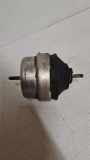 Motorhalter rechts VW PASSAT Variant B5 (3B6) 2.3 VR5 8D0199379AR