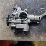 Ölpumpe VOLVO V60 2.4 D5 31330979