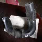 Luftansaugrohr RENAULT MASTER II Minibus / passenger (JD) 2.5 dCi 8200261961