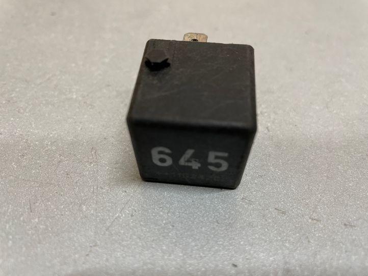 Relais Audi A6 (4F, C6) 4H0951253A