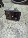 Nebelscheinwerferschalter BMW 5 Touring (E34) 520 i 8110498