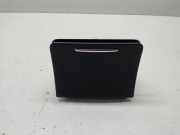 USB MERCEDES-BENZ E (W213) E 220 d (213.004) 83081001