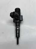 Einspritzdüse VW PASSAT B6 (3C2) 1.9 TDI 03G130073G