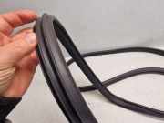 Türgummi links vorne Subaru Outback IV (BR) 0E112239F16