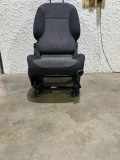 Sitz links vorne Citroen Berlingo II Kasten (B9)