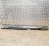 Abdeckung Seitenschweller aus Kunststoff rechts