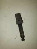 Bremspedalsensor Varlytė AUDI 100 (44, 44Q, C3) 2.0 857945515a