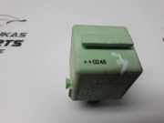 Relais BMW 5 (E34) 520 i 24V 61368373700