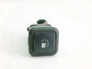 Schalter zum Öffnen des Kraftstofftanks VOLKSWAGEN PASSAT B5 (3B2) 1.9 TDI 3B0959833A
