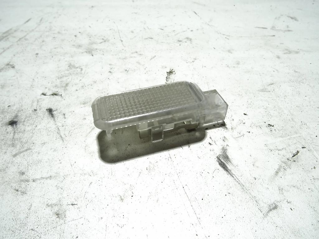 Innenleuchte VW PASSAT B5 (3B3) 2.0 094741