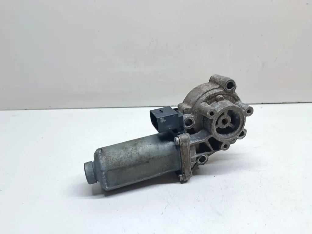 Verteilergetriebemotor BMW X6 (E71, E72) M 7566250 0130008507