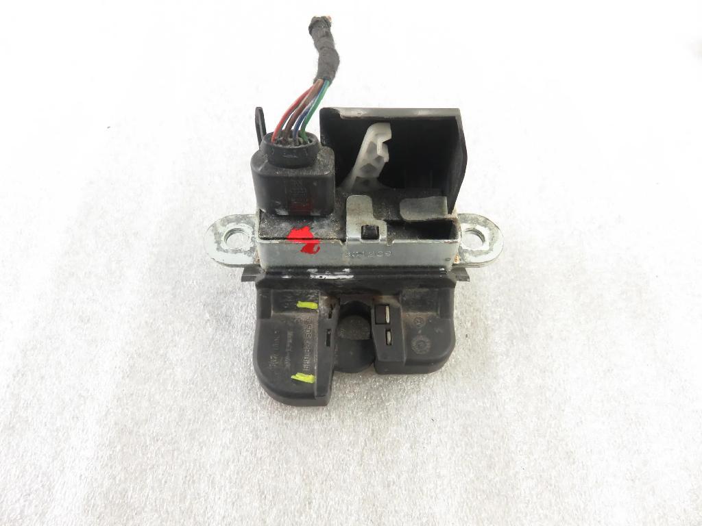 Heckklappenschloss VW POLO (6R, 6C) 1.2 6R0827505B