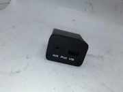 Zusätzliche Music Player-Anschlüsse KIA SPORTAGE V (NQ5) 1.6 T-GDI 961103W000