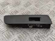 Türverkleidung vorne links VW TIGUAN (5N_) 2.0 TDI 4motion 5N2867255A