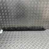 Schweller Halter vorne rechts VOLVO V60 II (225, 227) B6 Mild-Hybrid AWD 32262699