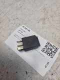 Relais AUDI A6 (4F2, C6) 2.0 TDI 8Z0951253