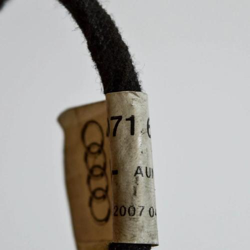 Kabel Tür vorne rechts AUDI A6 Avant (4F5, C6) 2.0 TDI 4F0971687A Bild Kabel Tür vorne rechts AUDI A6 Avant (4F5, C6) 2.0 TDI 4F0971687A