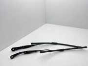 Scheibenwischer vorne MERCEDES-BENZ C (W205) C 180 (205.040) W000051783