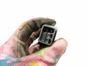 Schalter sitzheizung KIA CARENS III (UN) 2.0 CVVT Nėra