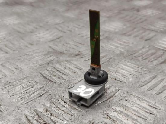 Temperatursensor AUDI A8 D4 (4H_) 3.0 TDI quattro 4B0820539 Bild Temperatursensor AUDI A8 D4 (4H_) 3.0 TDI quattro 4B0820539