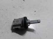 Sensor für Außentemperatur VW Caddy III Kasten (2KA) 1K0907543A