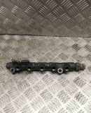 Verteilerrohr Kraftstoff Toyota Corolla Stufenheck (E12)