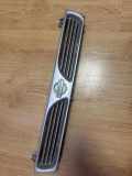 Vorderer oberer Gitter NISSAN SUNNY III Hatchback (N14) 1.6 i